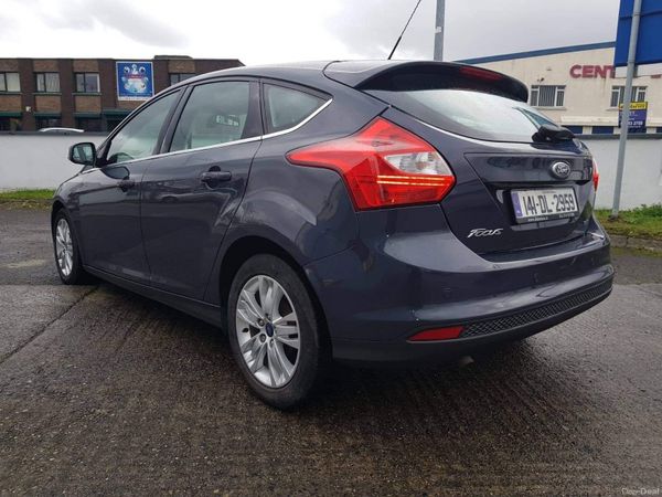 Ford Focus Hatchback, Diesel, 2014, Grey