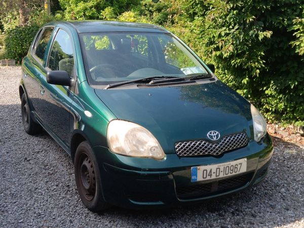 Toyota Yaris Hatchback, Petrol, 2004, Green