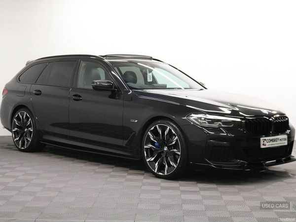BMW 5-Series Estate, Petrol Hybrid, 2023, Black