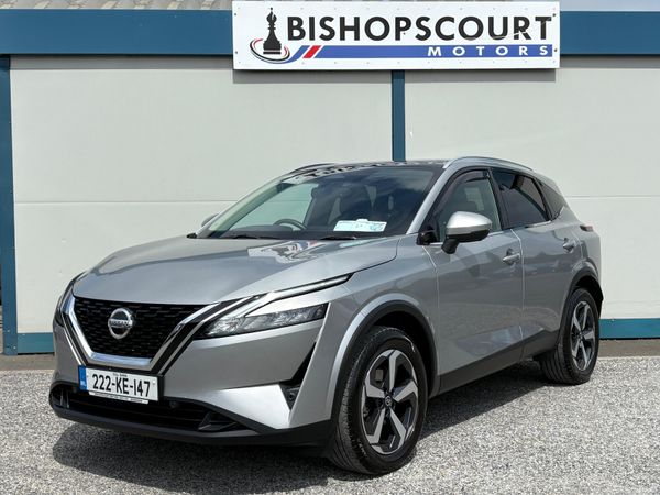 Nissan Qashqai MPV, Petrol, 2022, Grey