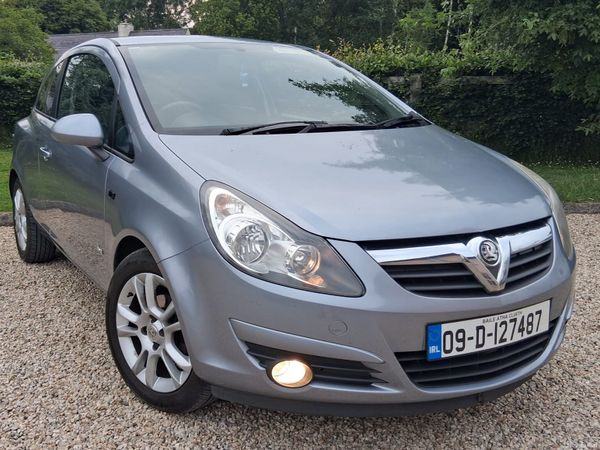 Vauxhall Corsa Hatchback, Petrol, 2009, Silver