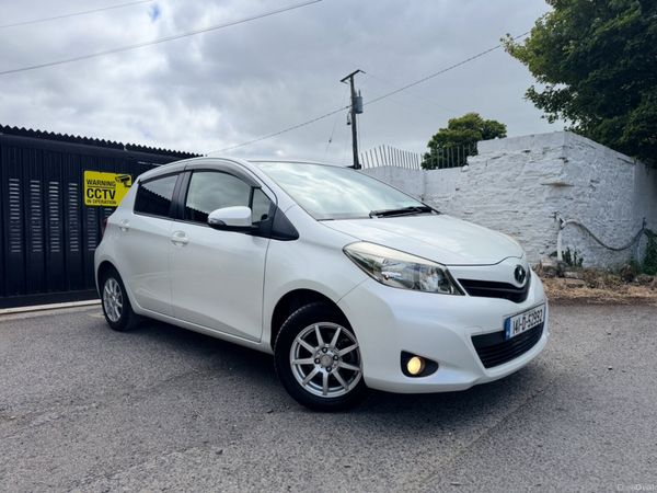 Toyota Vitz Hatchback, Petrol, 2014, White