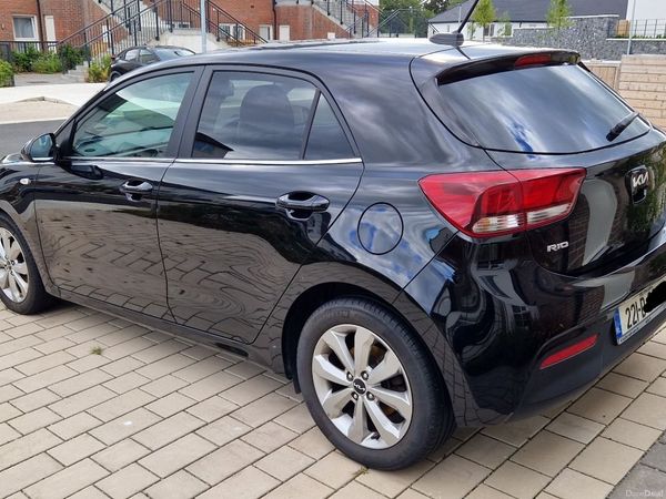 Kia Rio Hatchback, Gas, 2022, Black