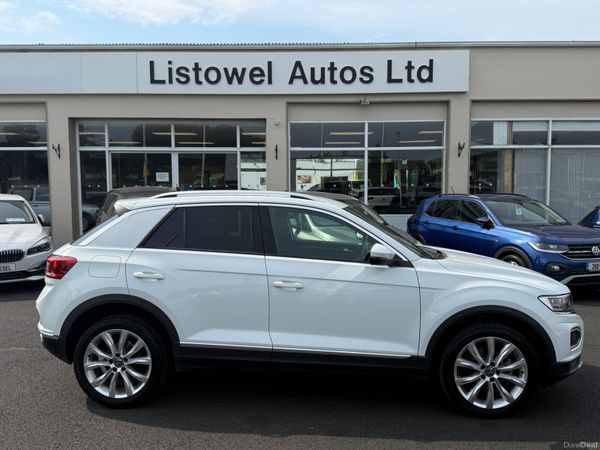 Volkswagen T-Roc Hatchback, Diesel, 2021, White