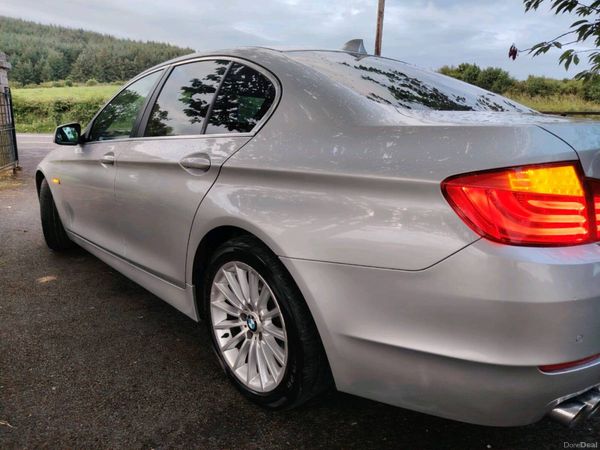 BMW 5-Series Saloon, Diesel, 2012, Silver