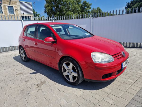 Volkswagen Golf Hatchback, Petrol, 2007, Red