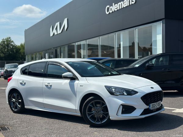 Ford Focus Hatchback, Diesel, 2020, White
