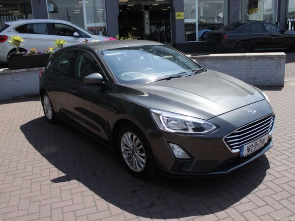 Ford Focus Hatchback, Petrol, 2018, Grey