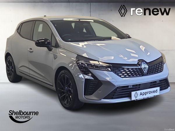 Renault Clio Hatchback, Petrol, 2026, 