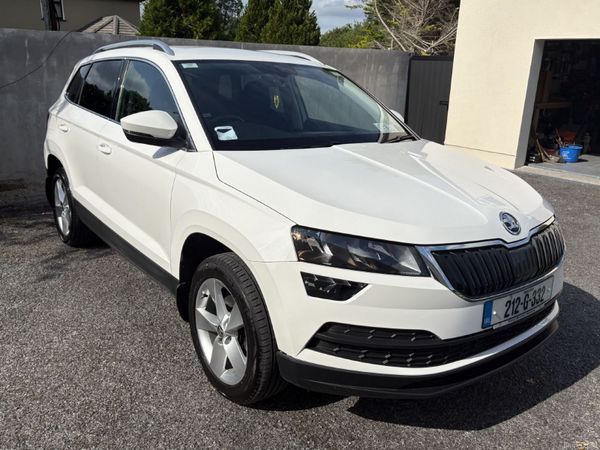 Skoda Karoq Estate/Jeep, Diesel, 2021, White