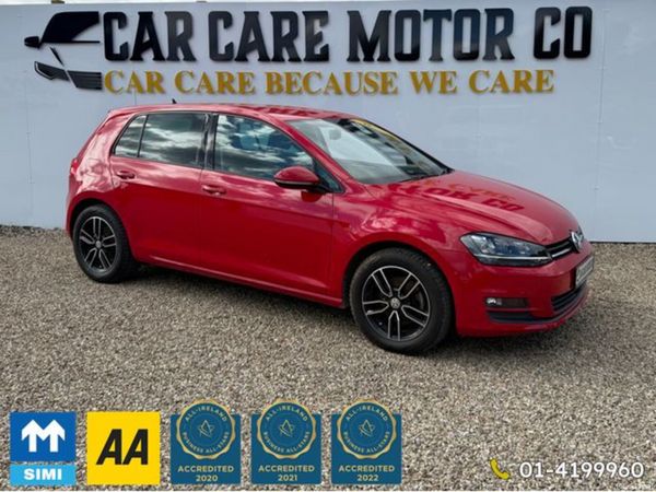 Volkswagen Golf Hatchback, Petrol, 2016, Red