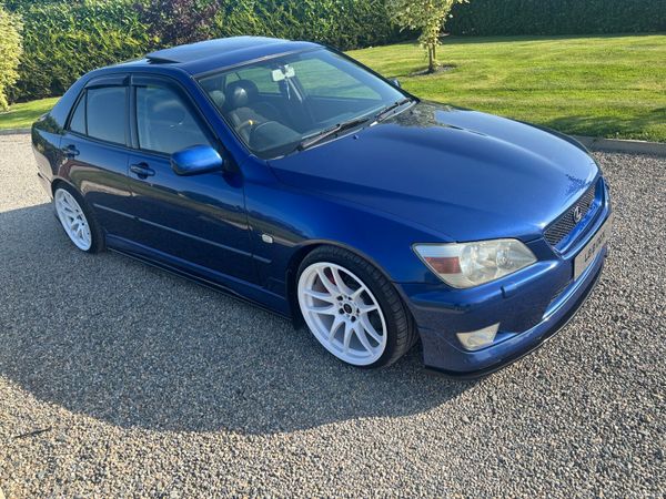 Lexus IS Saloon, Petrol, 2002, Blue