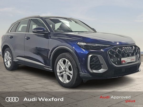 Audi Q5 SUV, Petrol Plug-in Hybrid, 2026, Blue