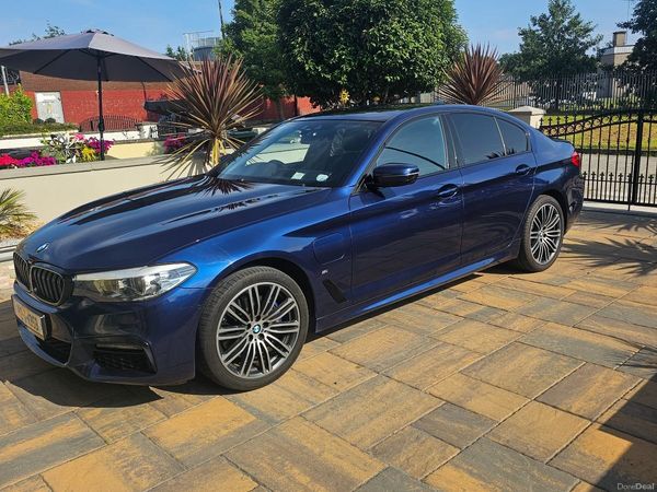 BMW 5-Series Saloon, Petrol Plug-in Hybrid, 2019, Blue