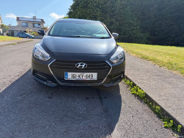 Hyundai i40 Saloon, Diesel, 2016, Black
