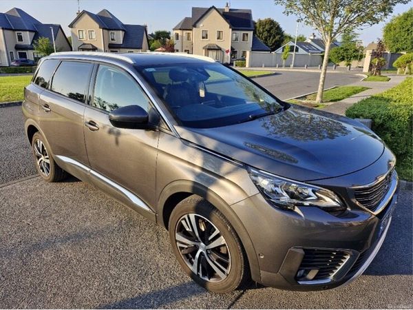 Peugeot 5008 MPV, Diesel, 2020, Grey