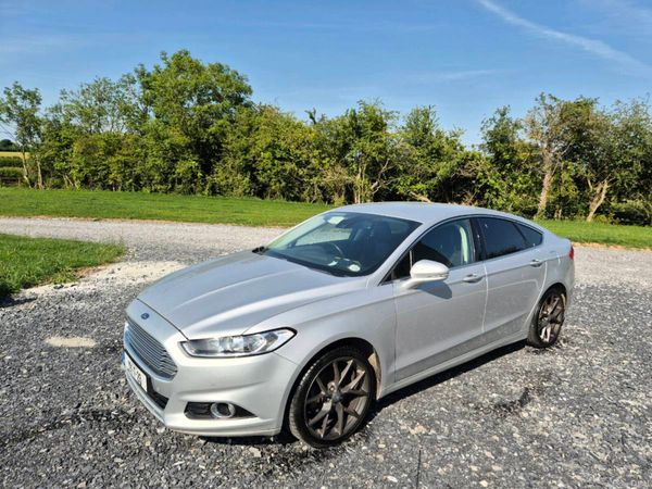 Ford Mondeo Hatchback, Diesel, 2019, Grey