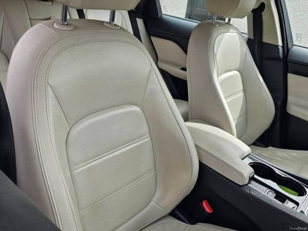 Jaguar F-Pace SUV, Diesel, 2017, Blue