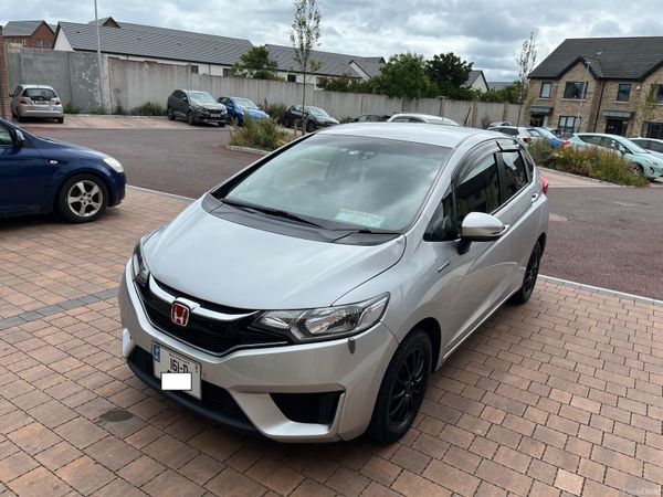 Honda Fit Hatchback, Petrol Hybrid, 2016, Silver