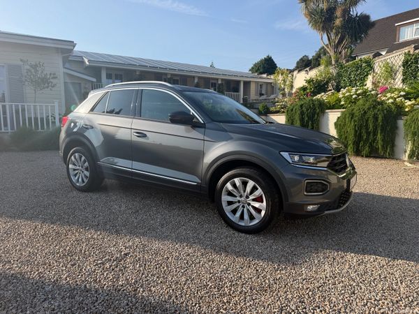 Volkswagen T-Roc SUV, Petrol, 2018, Grey