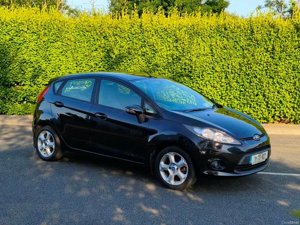 Ford Fiesta Hatchback, Petrol, 2011, Black