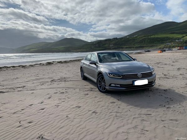 Volkswagen Passat Saloon, Diesel, 2016, Silver