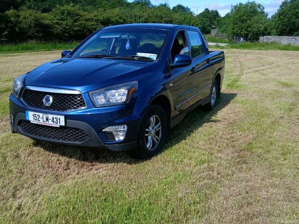 SsangYong Korando SUV, Diesel, 2015, Blue