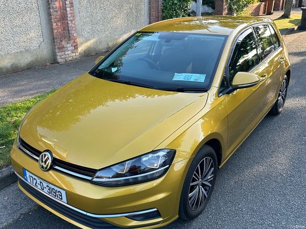 Volkswagen Golf Hatchback, Petrol, 2017, Yellow