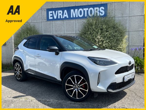 Toyota Yaris Cross SUV, Petrol Hybrid, 2023, White