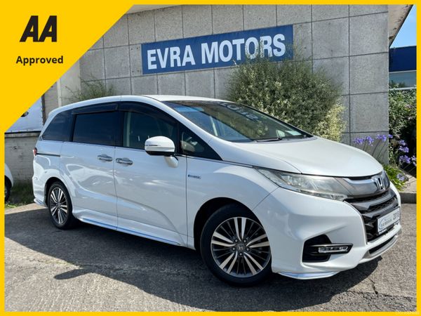 Honda Odyssey MPV, Petrol Hybrid, 2018, White