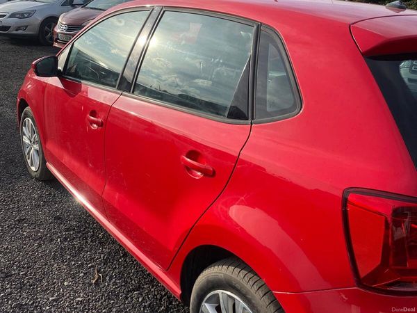 Volkswagen Polo Hatchback, Petrol, 2016, Red