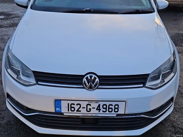 Volkswagen Polo Hatchback, Petrol, 2016, White