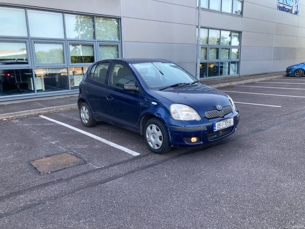 Toyota Yaris Hatchback, Petrol, 2005, Blue