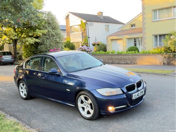 BMW 3-Series Saloon, Diesel, 2011, Blue
