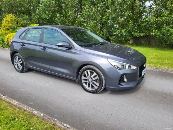 Hyundai i30 Hatchback, Diesel, 2018, Grey
