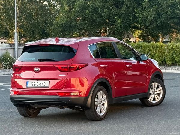 Kia Sportage SUV, Diesel, 2016, Red