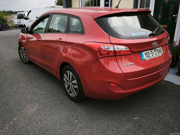 Hyundai i30 Estate, Diesel, 2015, Red