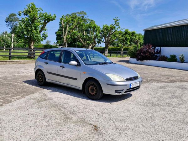 Ford Focus Hatchback, Petrol, 2004, Silver