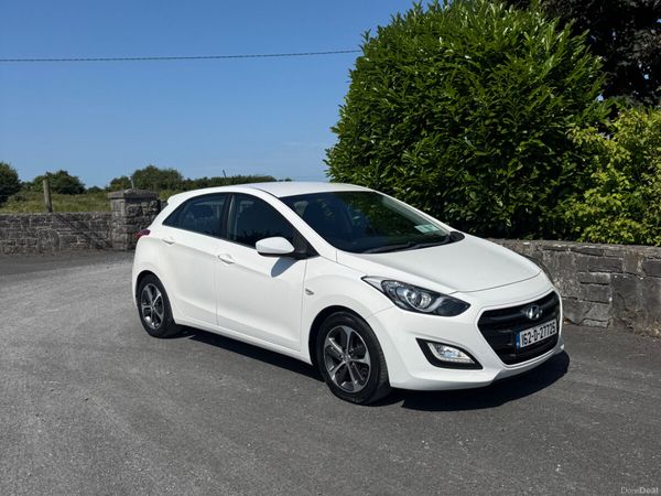 Hyundai i30 Hatchback, Diesel, 2016, White