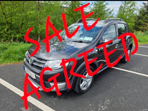 Dacia Sandero Stepway Hatchback, Diesel, 2015, Black