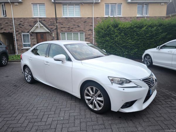 Lexus IS Saloon, Petrol Hybrid, 2013, White