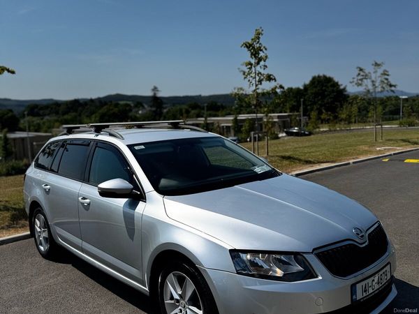 Skoda Octavia Estate, Diesel, 2014, Silver