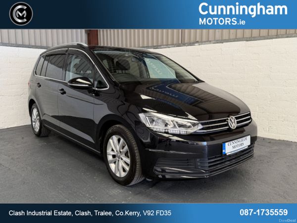 Volkswagen Touran MPV, Diesel, 2020, Black