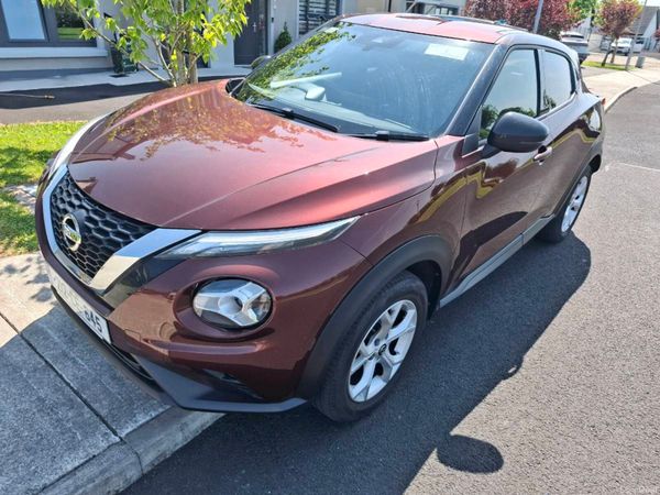 Nissan Juke SUV, Petrol, 2021, Red