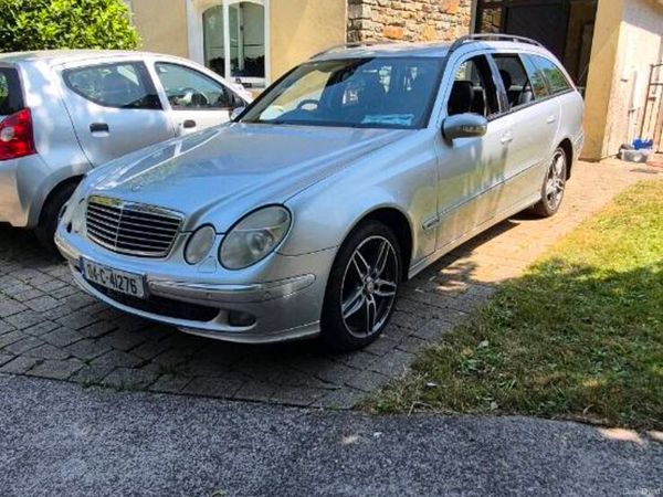 Mercedes-Benz E-Class Estate, Diesel, 2004, Silver