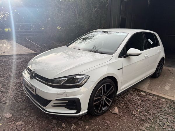 Volkswagen Golf Hatchback, Diesel, 2017, White