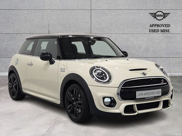 Mini Cooper Hatchback, Petrol, 2019, White