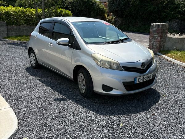 Toyota Vitz Hatchback, Petrol, 2013, Silver