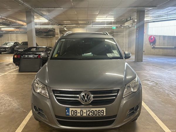 Volkswagen Tiguan SUV, Diesel, 2008, Grey