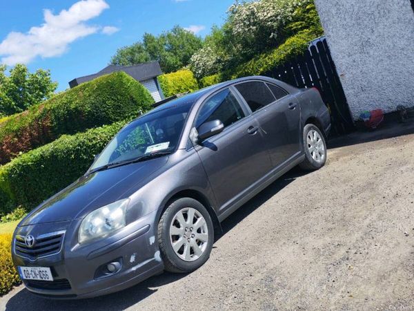 Toyota Avensis Saloon, Petrol, 2008, Grey